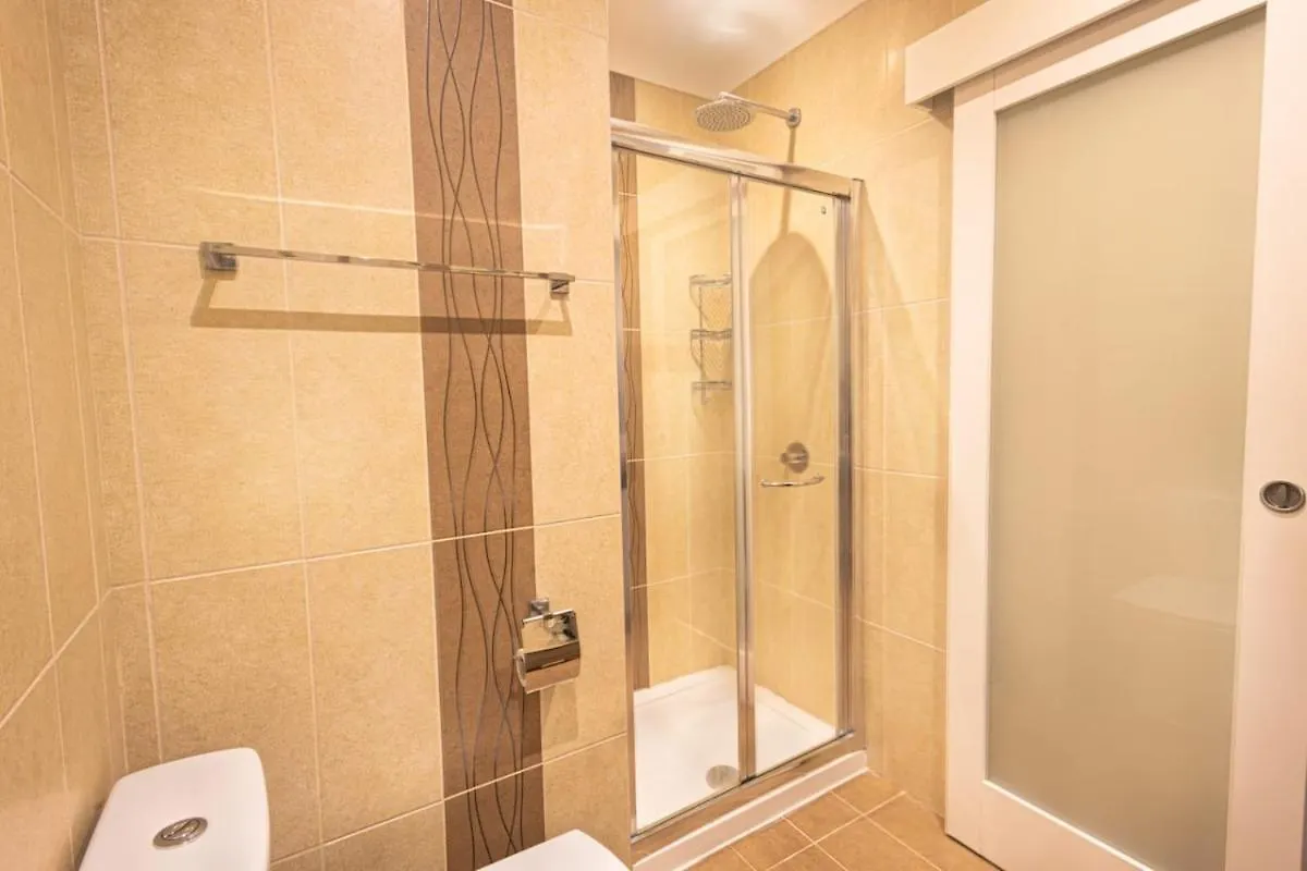 Charming 3Br Maisonette Sliema Apartman