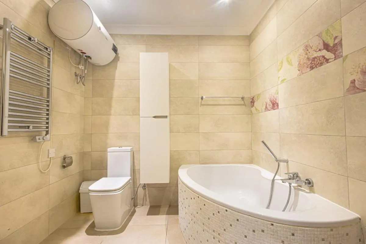 Charming 3Br Maisonette Sliema